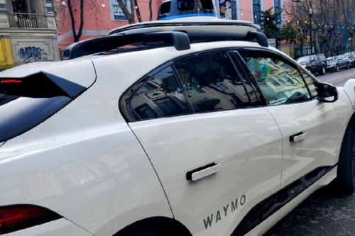 ناوگان تاکسی های رباتیک خودران در شهر های آمریکا