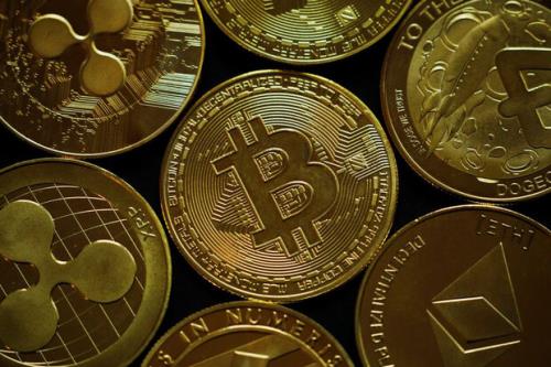 گارد بسته فعالان اقتصادی نسبت به استفاده از رمز ارزها در تجارت