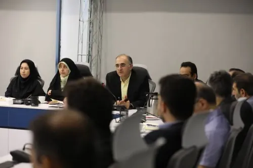 بررسی راهکارهای نوین تامین مالی شرکت های حوزه فناوری اطلاعات